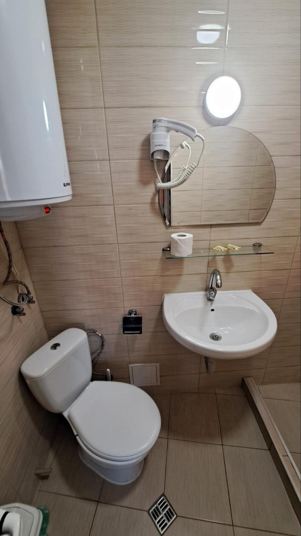 Hotel Toni Bukovlŭk Dış mekan fotoğraf