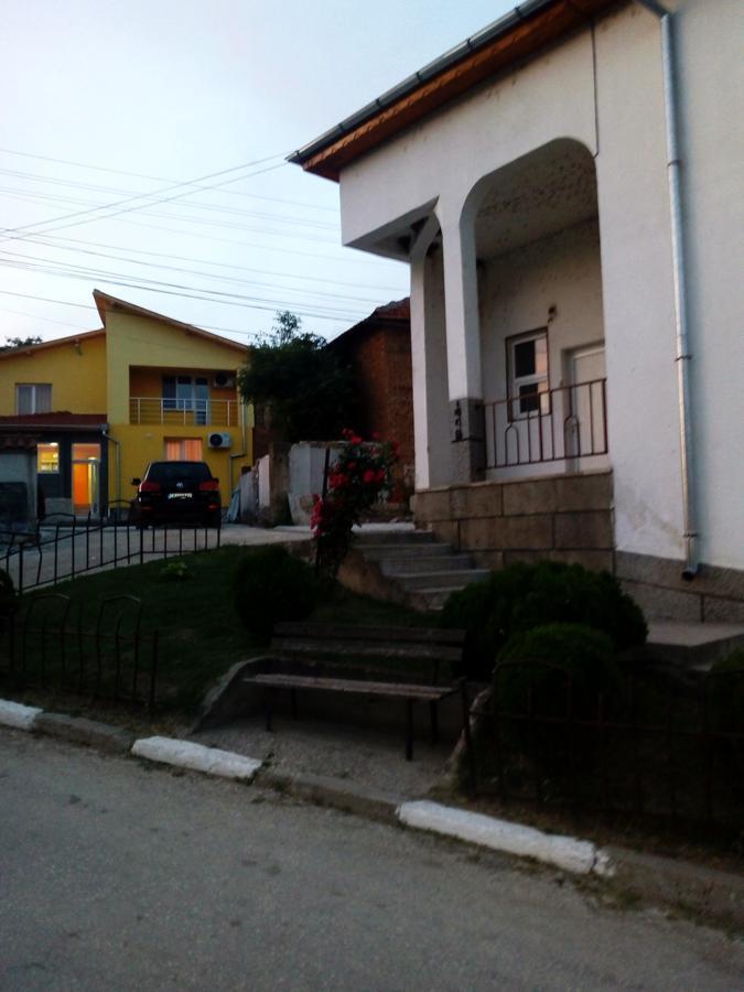 Hotel Toni Bukovlŭk Dış mekan fotoğraf