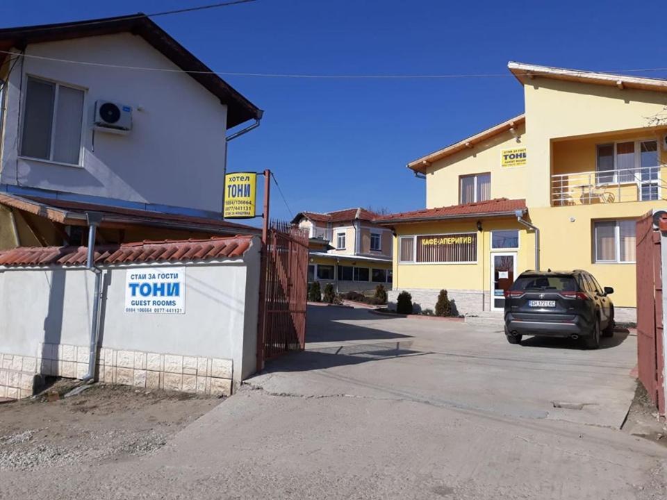 Hotel Toni Bukovlŭk Dış mekan fotoğraf